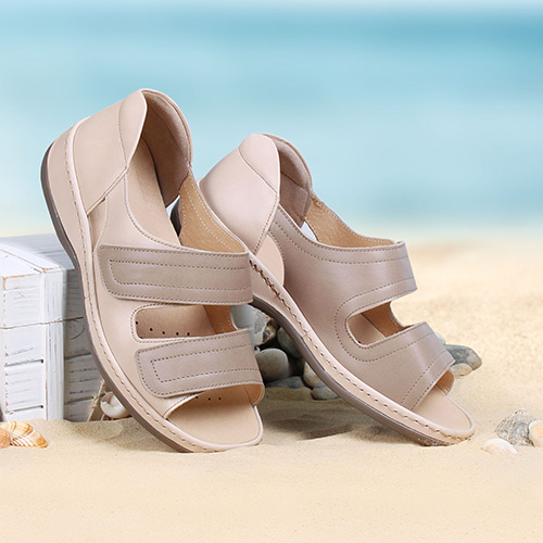 Ladies Ultra Wide Sandals